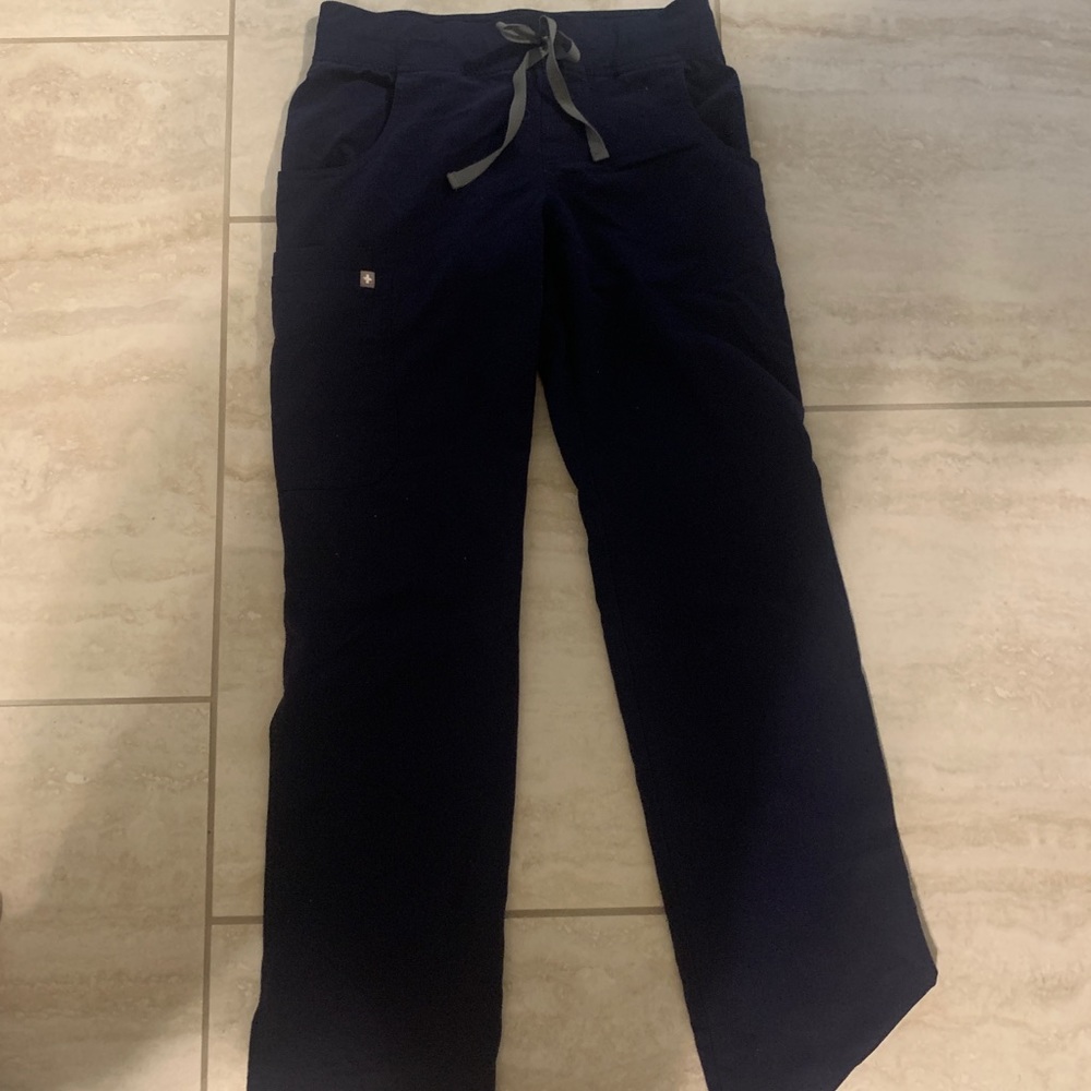 Figs kade cargo pants navy